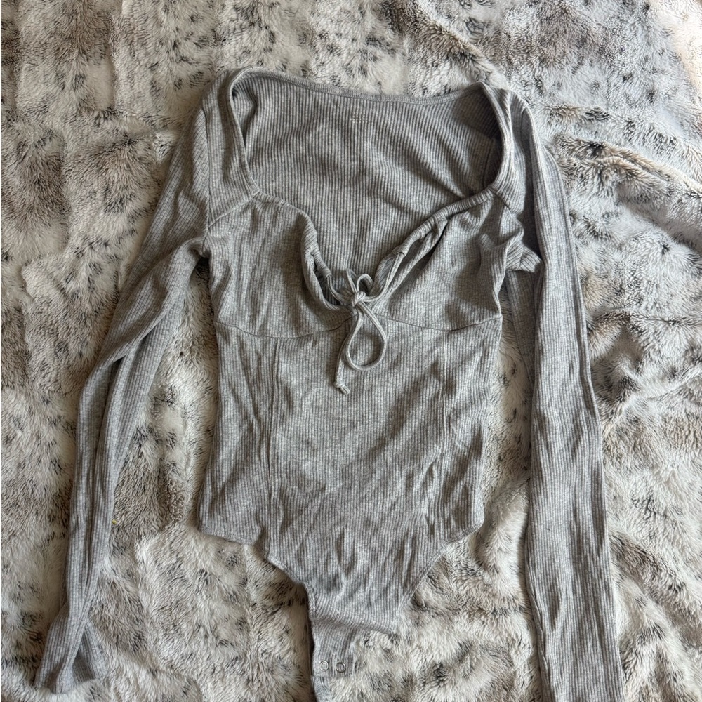American Eagle Outfitters Gray Ribbed Bodysuit
